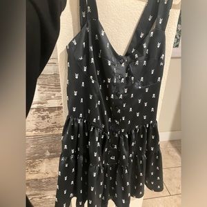 Besty Johnson skull dress 💞☠️